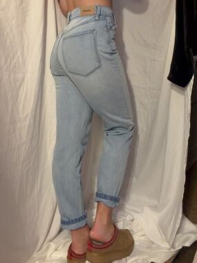 Rsq light wash high waisted 90s jeans